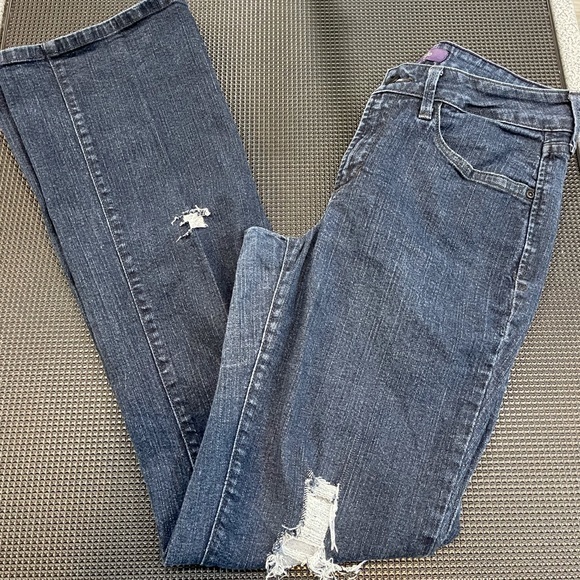 NYDJ Boot Cut Distress Jean - Picture 1 of 7